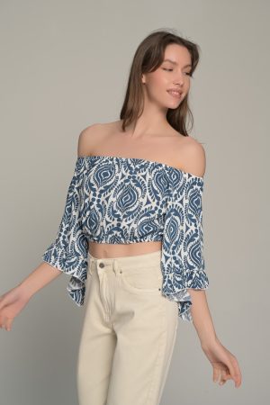 Off-shoulder εμπριμέ τοπ με λάστιχο