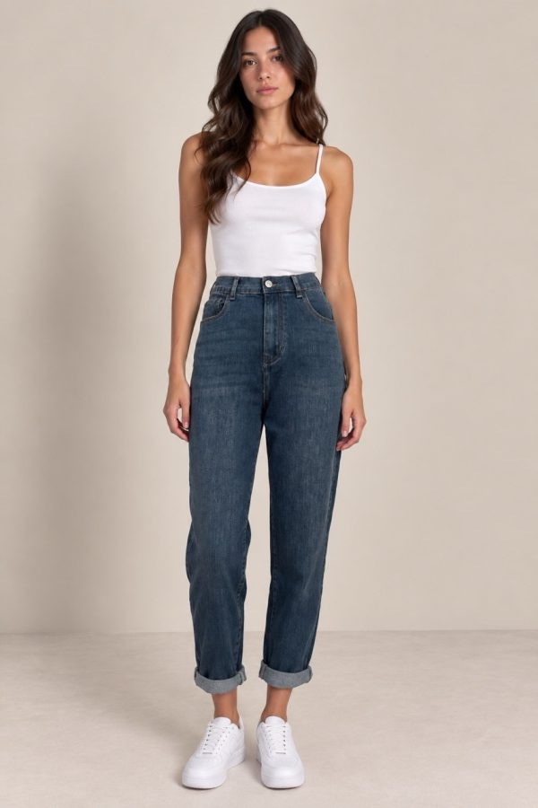 Τζιν mom fit με λάστιχο στη μέση